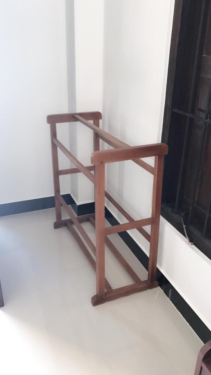 Kingdom Gate Hotel Anuradhapura Exterior foto